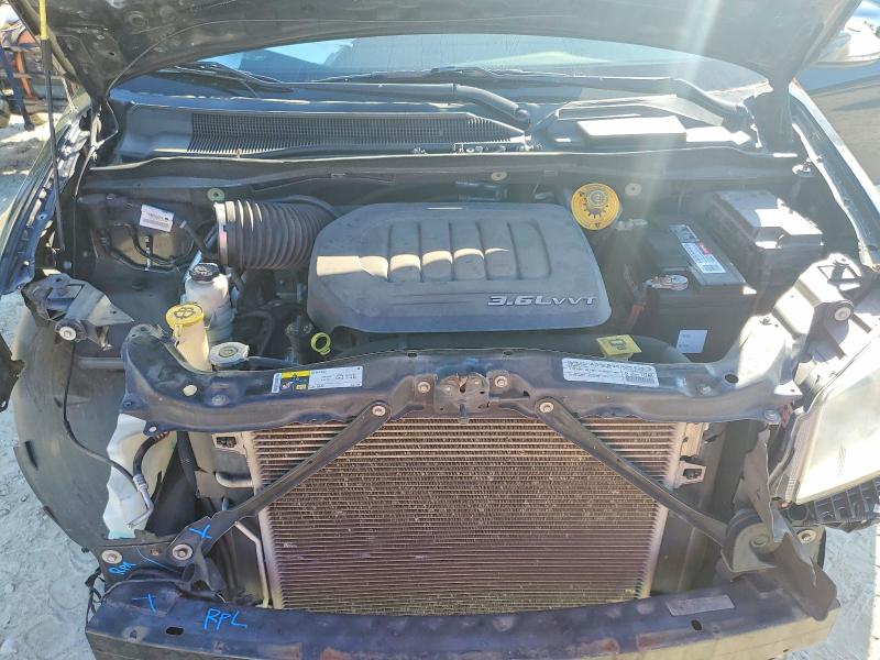 76159045 :رقم المزاد ، 2C4RC1CG1FR507078 vin ، 2015 Chrysler Town & Country مزاد بيع