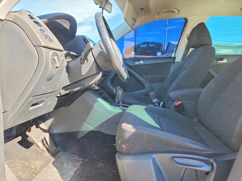 77552925 :رقم المزاد ، WVGAV7AX3HK047500 vin ، 2017 Volkswagen Tiguan مزاد بيع