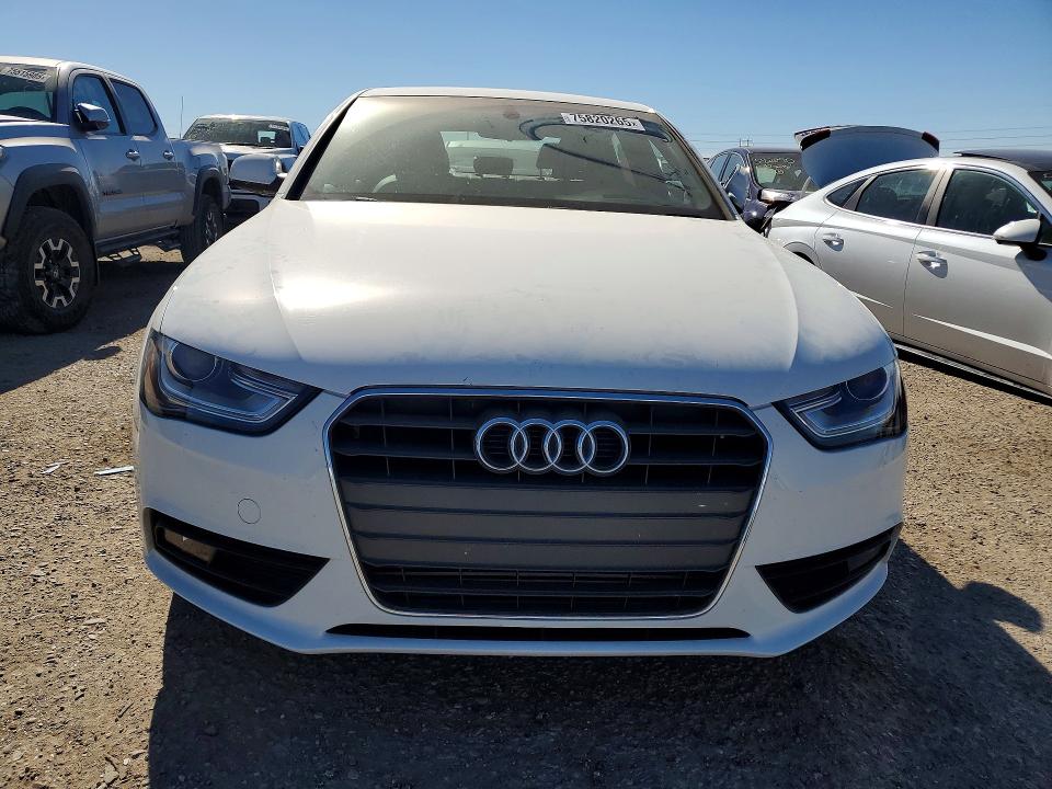 Продажа на аукционе авто 2013 Audi A4, vin: WAUAFAFL4DN048701, номер лота: 75820265