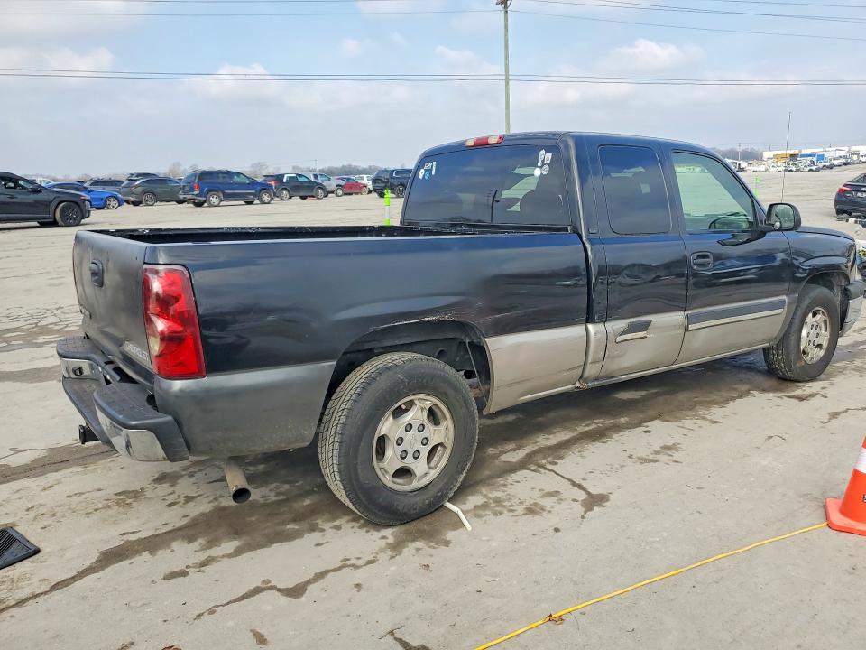 2003 Chevrolet Silverado მანქანა იყიდება აუქციონზე, vin: 2GCEC19T331150872, აუქციონის ნომერი: 75511525