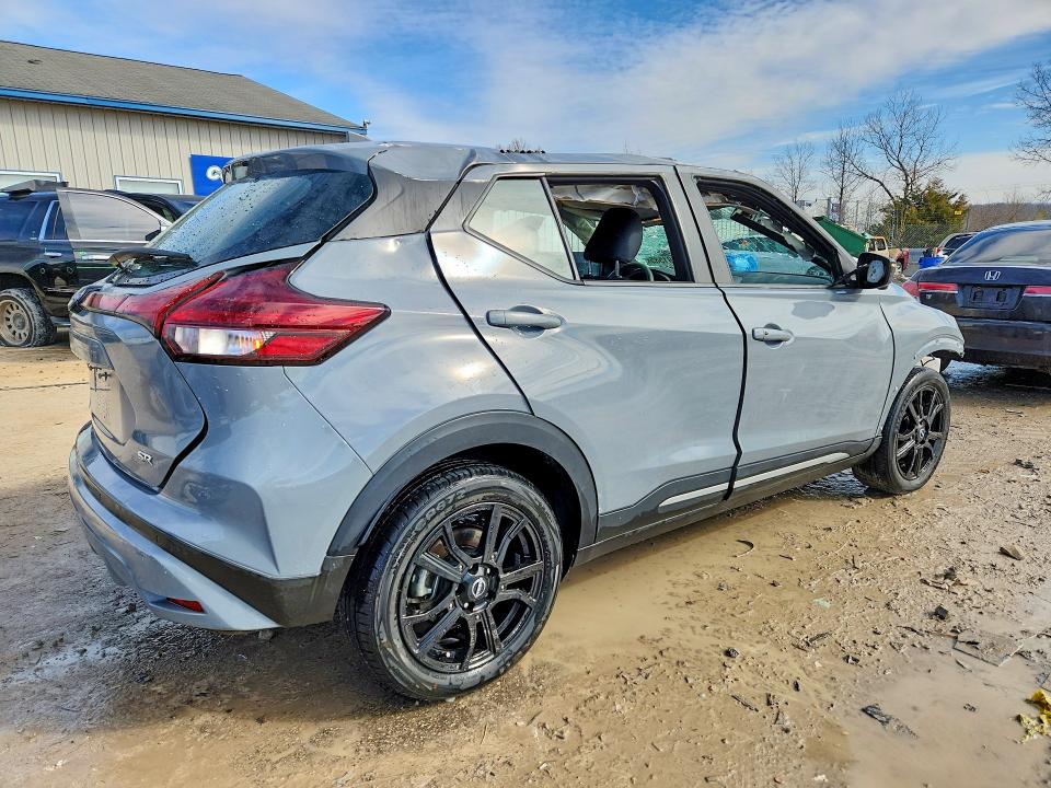 76891585 :رقم المزاد ، 3N1CP5DV6PL562593 vin ، 2023 Nissan Kicks مزاد بيع