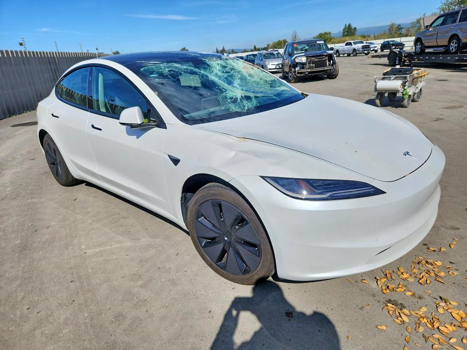 Продаж на аукціоні авто 2025 Tesla Model 3, vin: 5YJ3E1EA5SF920927, номер лоту: 79219945