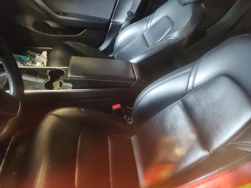 Продажа на аукционе авто 2018 Tesla Model 3, vin: 5YJ3E1EB5JF090652, номер лота: 76142865