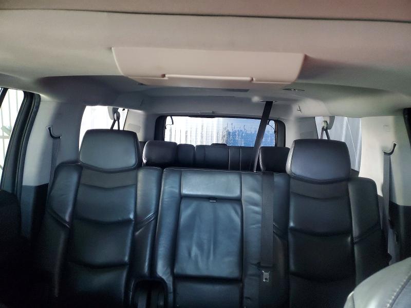 Продажа на аукционе авто 2018 Cadillac Escalade, vin: 1GYS4HKJ7JR212807, номер лота: 75860375