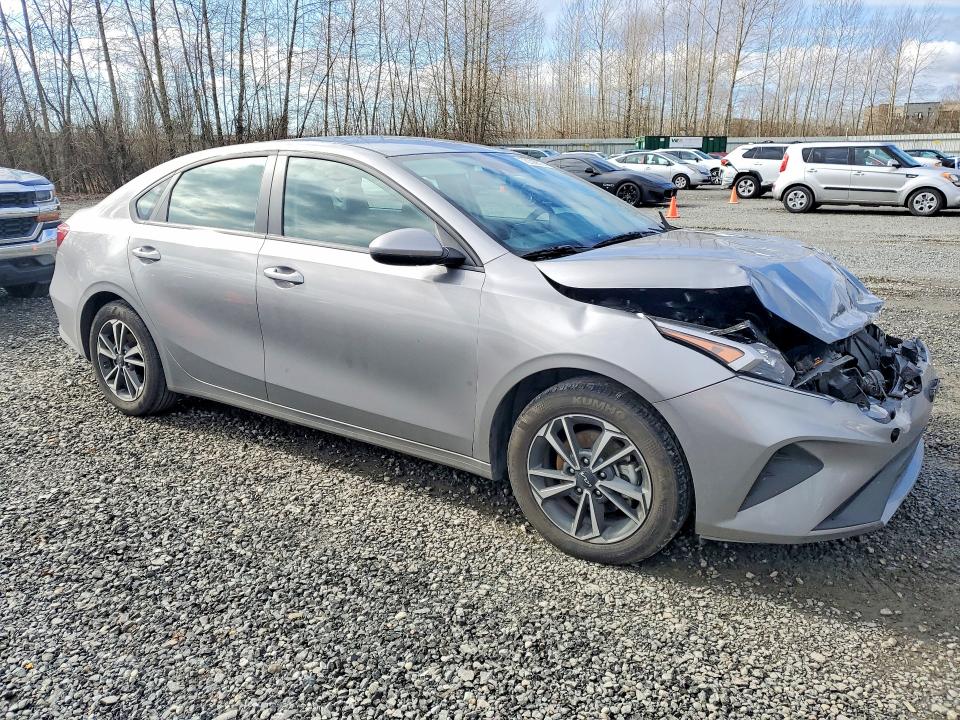 78893615 :رقم المزاد ، 3KPF24AD0RE784245 vin ، 2024 Kia Forte مزاد بيع