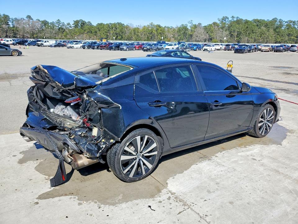 78630145 :رقم المزاد ، 1N4BL4CV8NN337384 vin ، 2022 Nissan Altima مزاد بيع