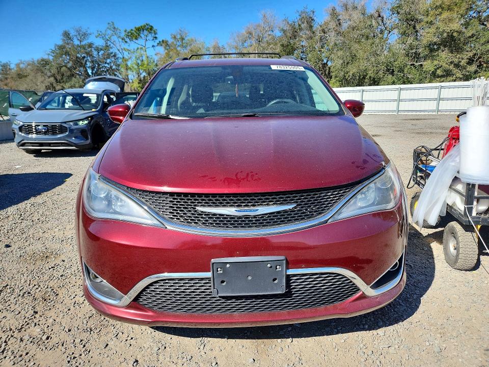 Продажа на аукционе авто 2019 Chrysler Pacifica, vin: 2C4RC1BG5KR665421, номер лота: 78325905