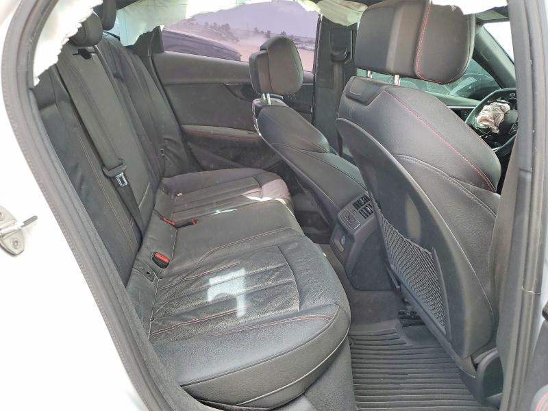 Продаж на аукціоні авто 2018 Audi A4, vin: WAUENAF44JA055499, номер лоту: 78686445