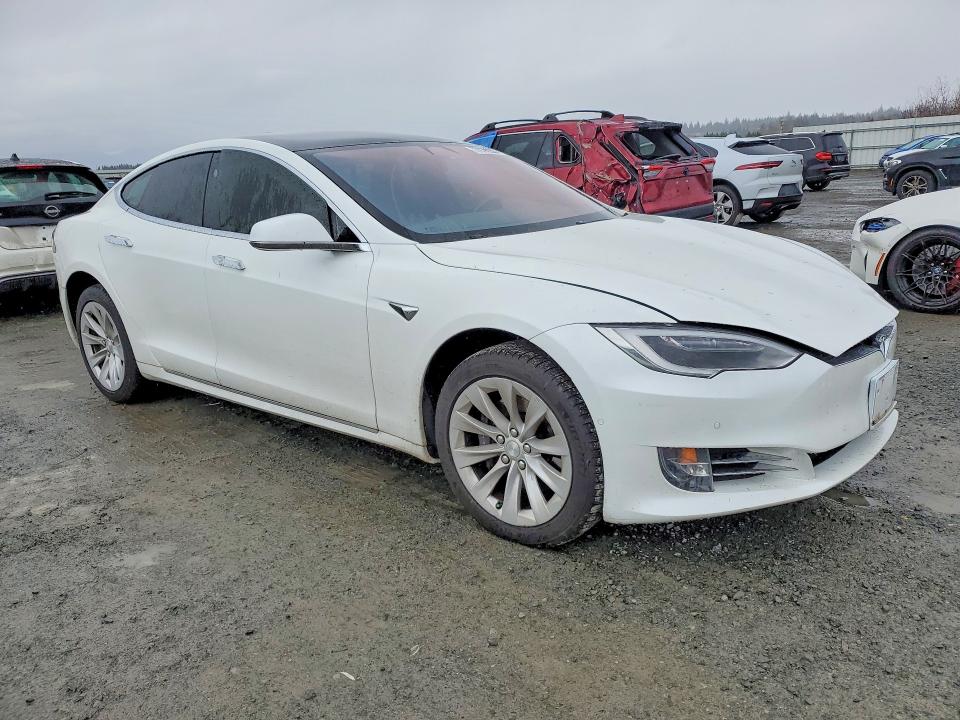 Продажа на аукционе авто 2017 Tesla Model S, vin: 5YJSA1E25HF224786, номер лота: 77910235