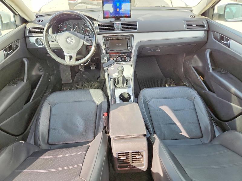 76833605 :رقم المزاد ، 1VWBN7A34DC041132 vin ، 2013 Volkswagen Passat مزاد بيع