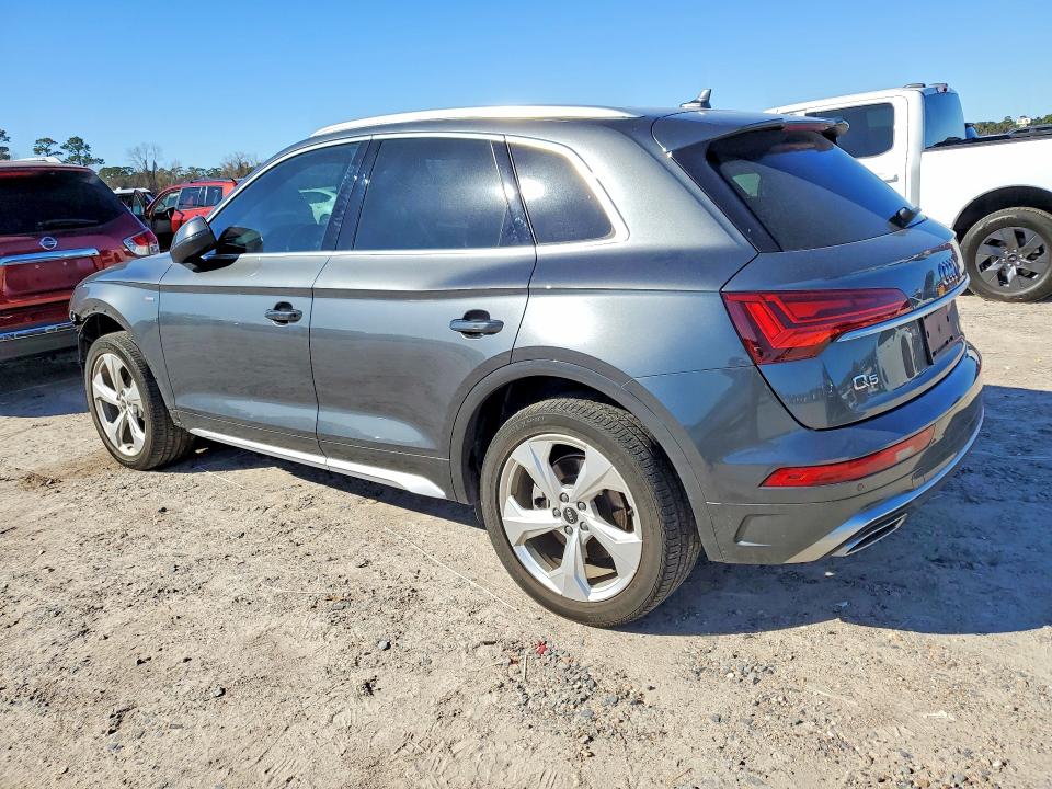 75677655 :رقم المزاد ، WA1EAAFY5N2139357 vin ، 2022 Audi Q5 مزاد بيع