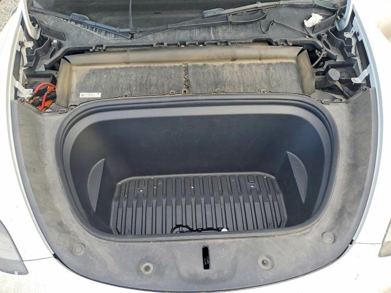 2022 Tesla Model Y მანქანა იყიდება აუქციონზე, vin: 7SAYGDEE5NA017671, აუქციონის ნომერი: 75992735
