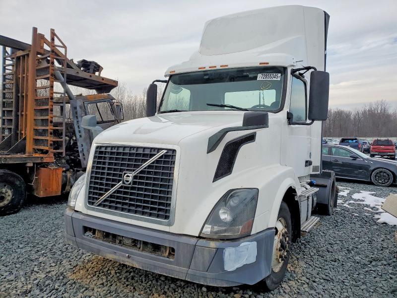 Продажа на аукционе авто 2018 Volvo Vnl, vin: 4V4N39TGXJN892471, номер лота: 72855345