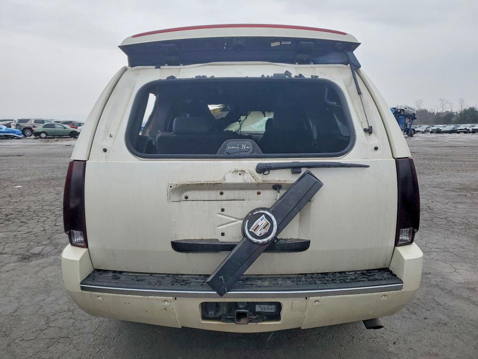 78223535 :رقم المزاد ، 1GYS4HEF0BR101430 vin ، 2011 Cadillac Escalade مزاد بيع
