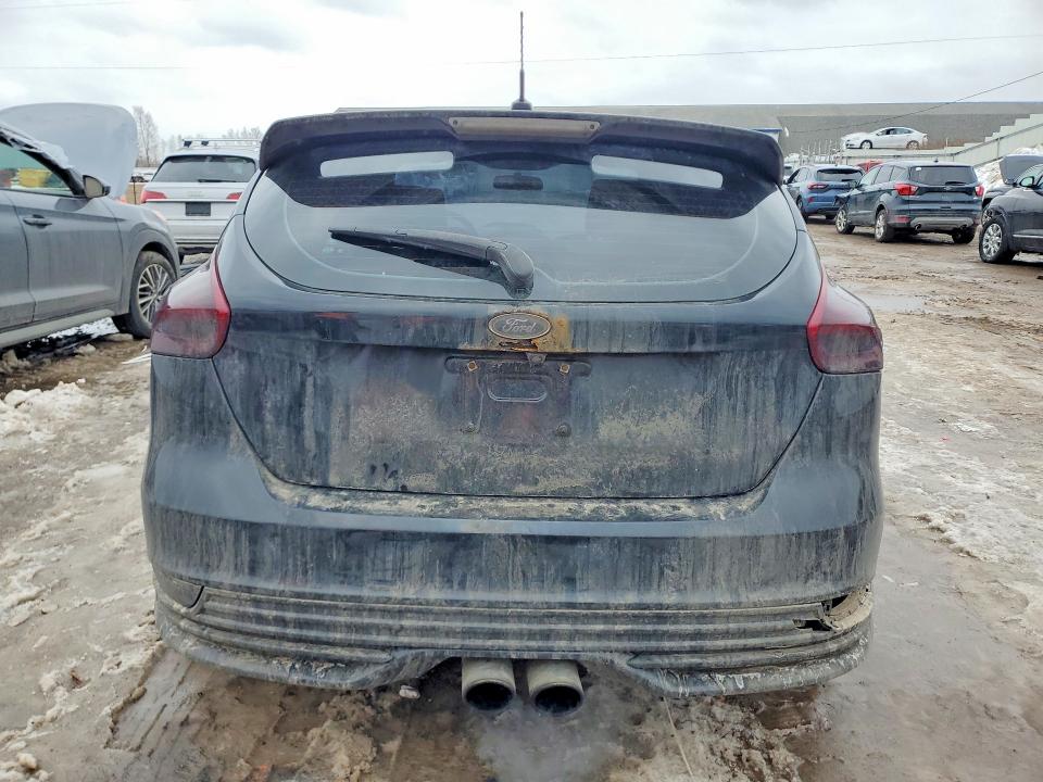2016 Ford Focus მანქანა იყიდება აუქციონზე, vin: 1FADP3L92GL388677, აუქციონის ნომერი: 76587025