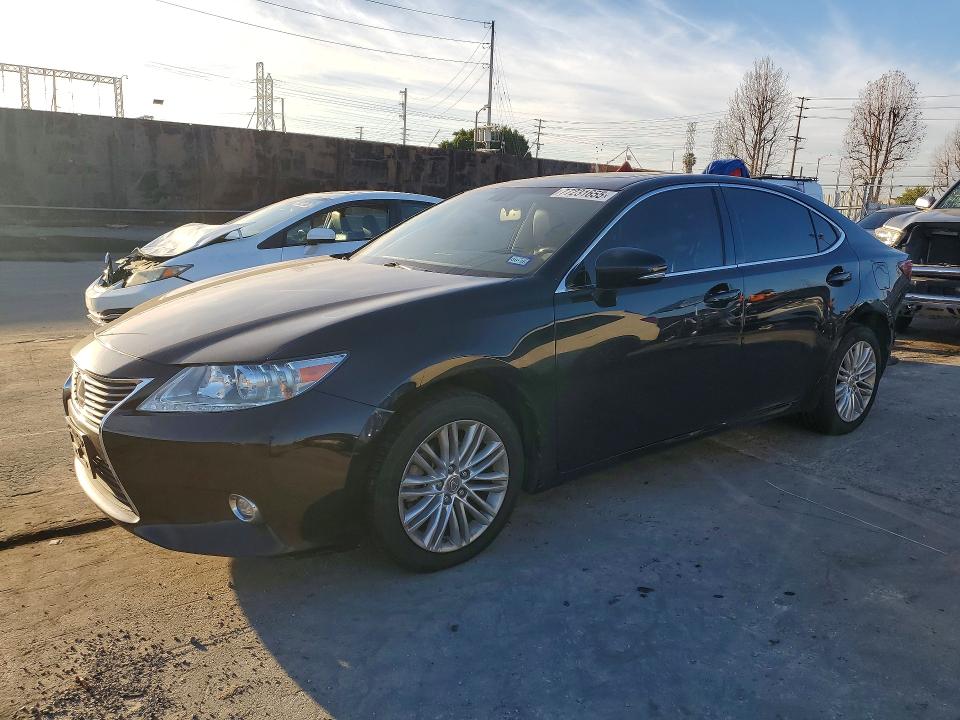 Auction sale of the 2015 Lexus Es 350, vin: JTHBK1GG4F2197018, lot number: 77231655