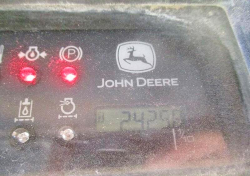 79255635 :رقم المزاد ، KV0250A250800 vin ، 2010 John Deere 250 مزاد بيع