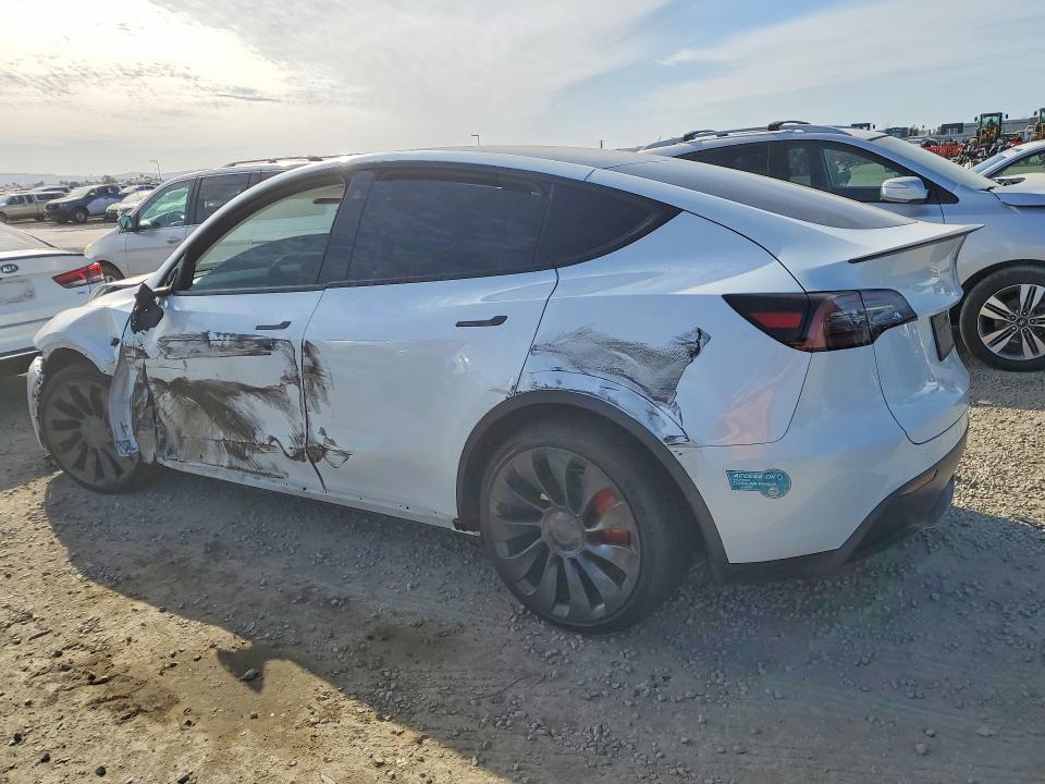 75827955 :رقم المزاد ، 7SAYGDEF3PF741129 vin ، 2023 Tesla Model Y مزاد بيع