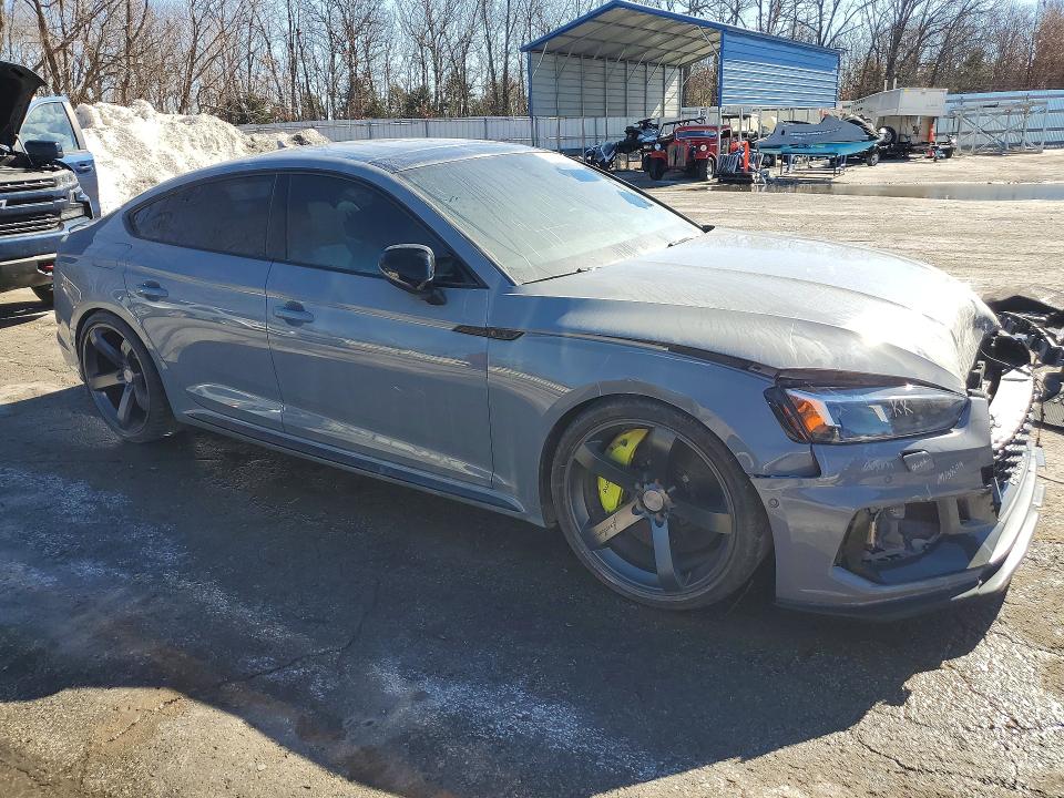 70286784 :رقم المزاد ، WUABWCF57KA903659 vin ، 2019 Audi Rs5 مزاد بيع