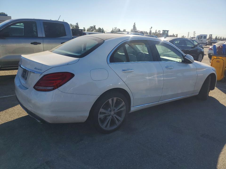 Продаж на аукціоні авто 2015 Mercedes-benz C, vin: 55SWF4KB2FU005174, номер лоту: 75766125