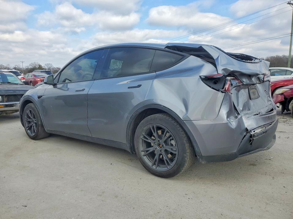 2025 Tesla Model Y მანქანა იყიდება აუქციონზე, vin: 7SAYGAEE1SF304745, აუქციონის ნომერი: 78716085