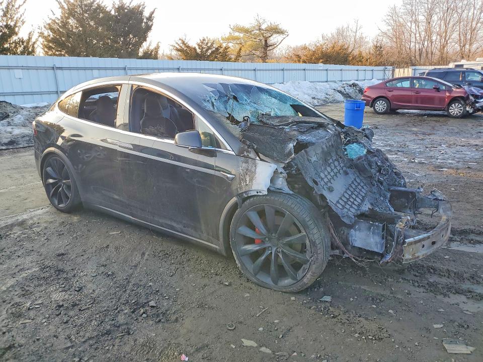Aukcja sprzedaży 2018 Tesla Model X, vin: 5YJXCBE49JF128088, numer aukcji: 77720935