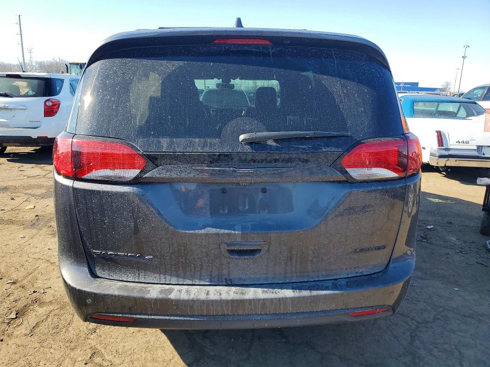 76967645 :رقم المزاد ، 2C4RC1GG2KR678944 vin ، 2019 Chrysler Pacifica مزاد بيع
