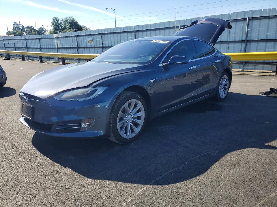 Aukcja sprzedaży 2017 Tesla Model S, vin: 5YJSA1E16HF183785, numer aukcji: 77432595