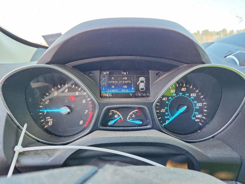 2016 Ford Escape მანქანა იყიდება აუქციონზე, vin: 1FMCU9G96GUC16797, აუქციონის ნომერი: 76001015