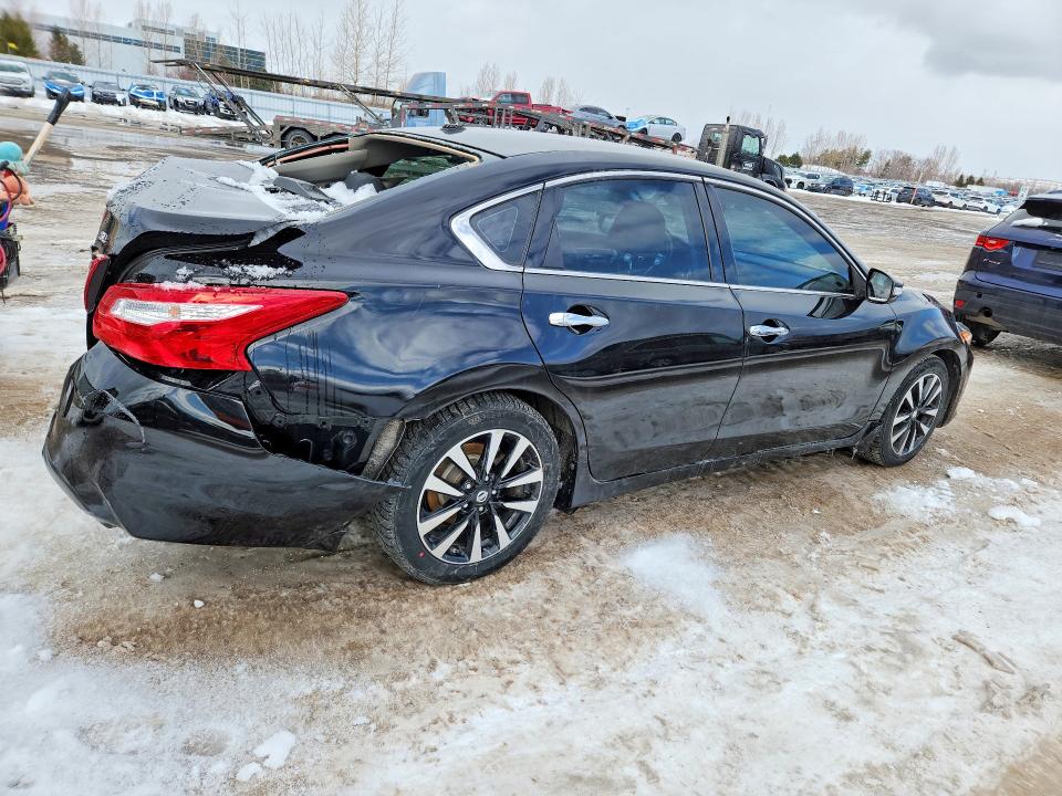 2017 Nissan Altima მანქანა იყიდება აუქციონზე, vin: 1N4AL3AP3HC489177, აუქციონის ნომერი: 77534415