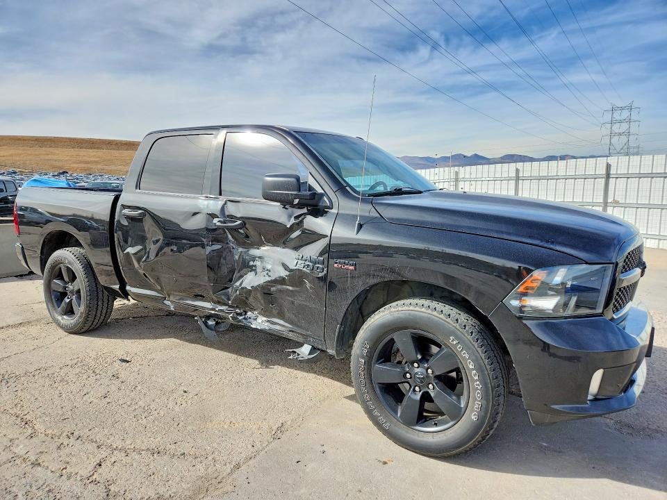76388585 :رقم المزاد ، 3C6RR7KT1GG243732 vin ، 2016 Ram 1500 مزاد بيع