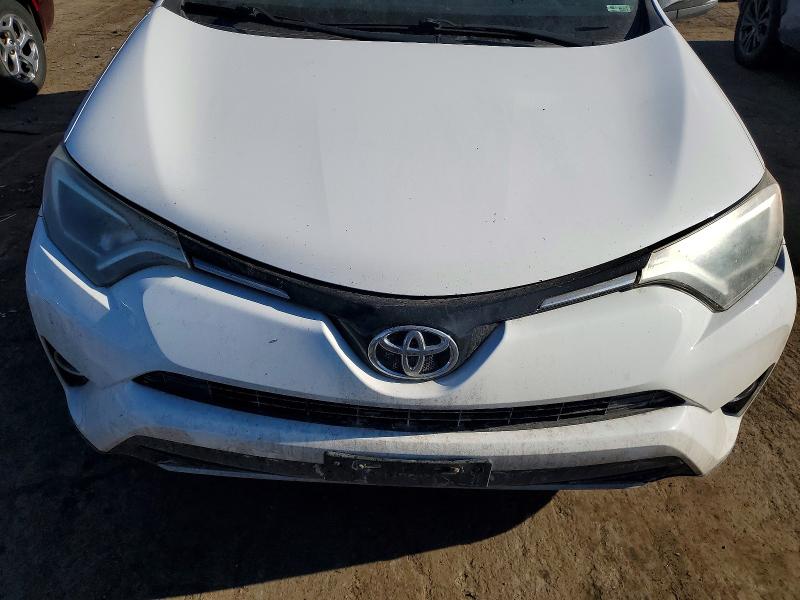 Продажа на аукционе авто 2016 Toyota Rav4, vin: 2T3RFREV7GW425400, номер лота: 76780675