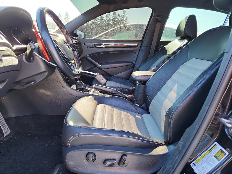 72959885 :رقم المزاد ، 1VWJM7A36JC032569 vin ، 2018 Volkswagen Passat مزاد بيع