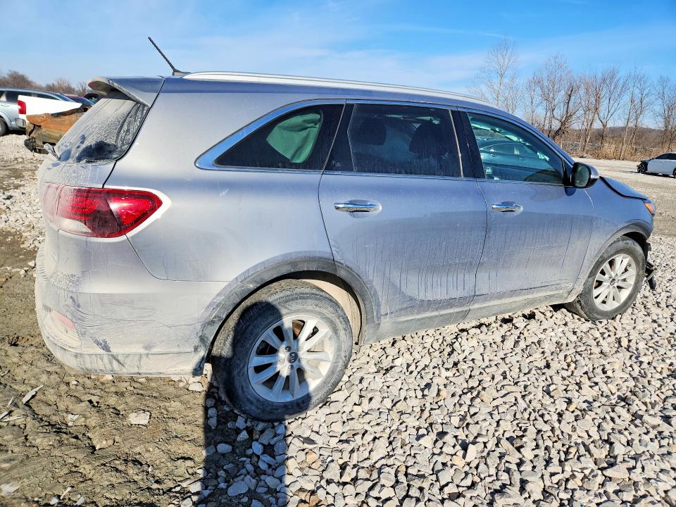 Продажа на аукционе авто 2020 Kia Sorento, vin: 5XYPGDA38LG658464, номер лота: 76228755