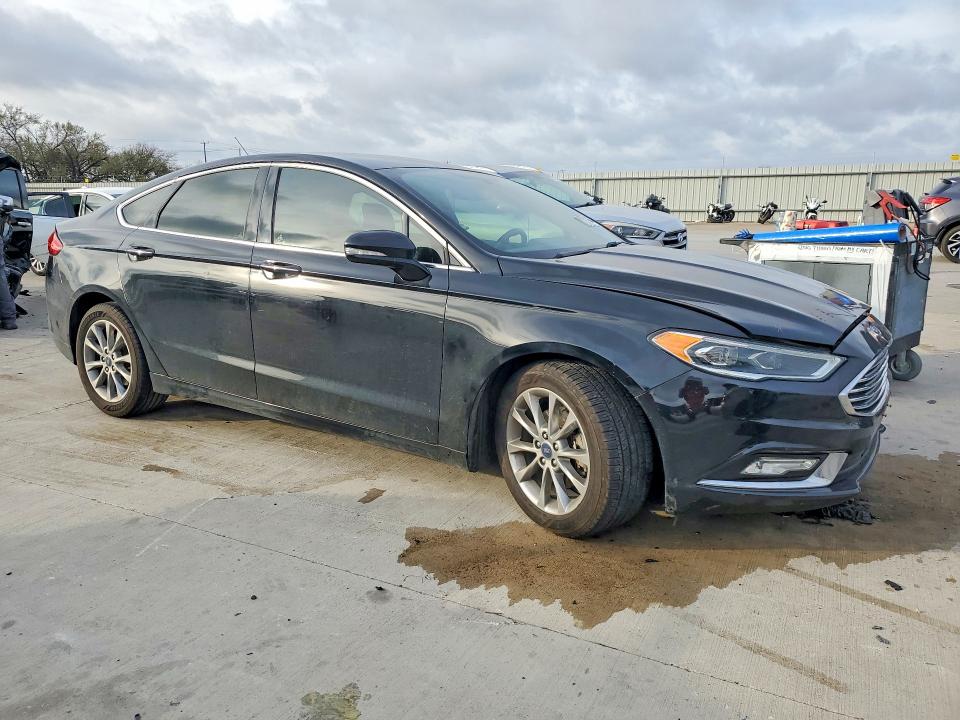 Продажа на аукционе авто 2017 Ford Fusion, vin: 3FA6P0HD9HR395620, номер лота: 78916365