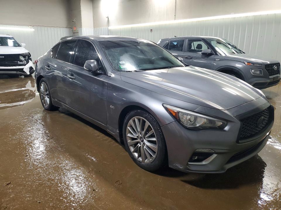 75569775 :رقم المزاد ، JN1EV7AR9JM439255 vin ، 2018 Infiniti Q50 مزاد بيع