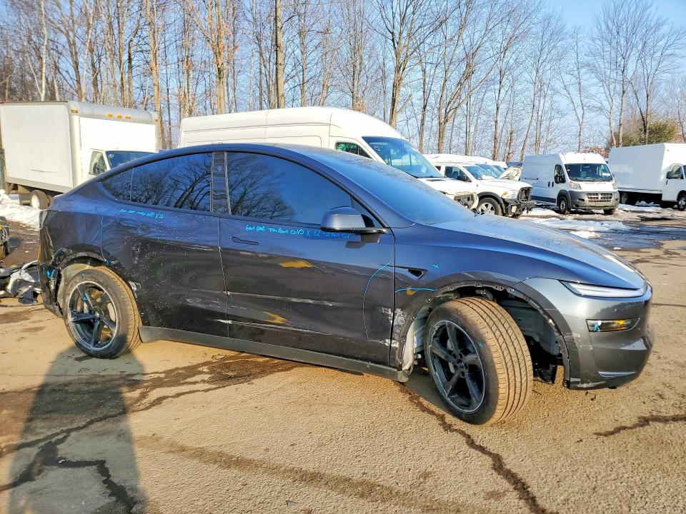 Продаж на аукціоні авто 2026 Tesla Model Y, vin: 7SAYGDEE9TF526257, номер лоту: 76461455