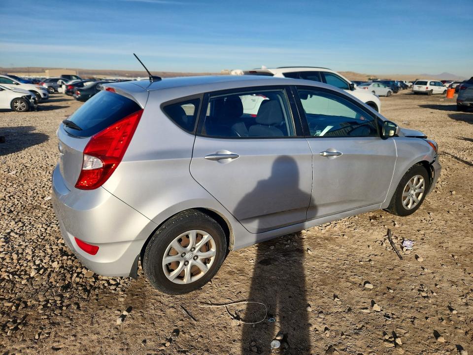 Продажа на аукционе авто 2012 Hyundai Accent, vin: KMHCT5AE5CU049117, номер лота: 75906995