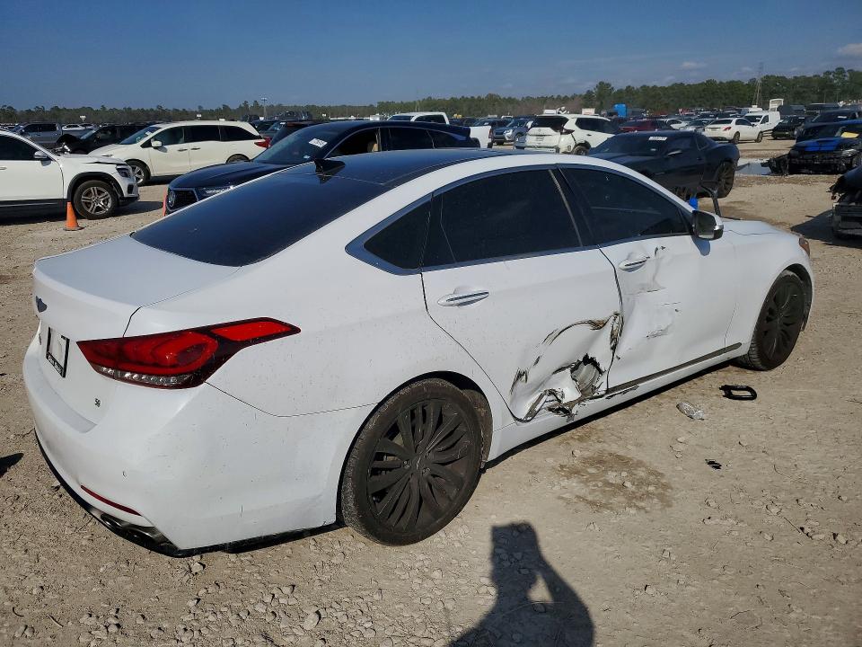 2015 Hyundai Genesis მანქანა იყიდება აუქციონზე, vin: KMHGN4JF0FU051697, აუქციონის ნომერი: 76570615