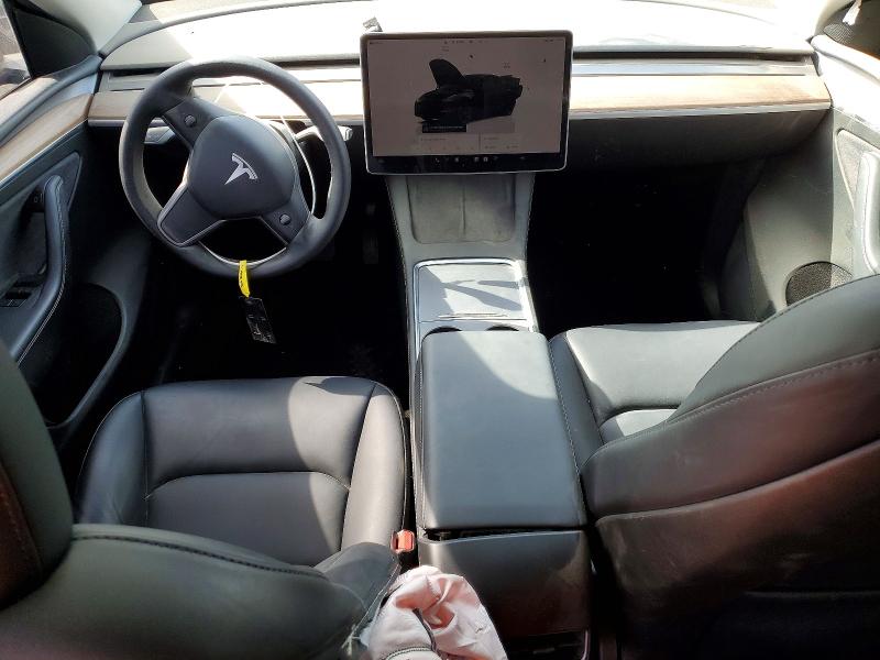 76613795 :رقم المزاد ، 7SAYGDEEXSF305846 vin ، 2025 Tesla Model Y مزاد بيع