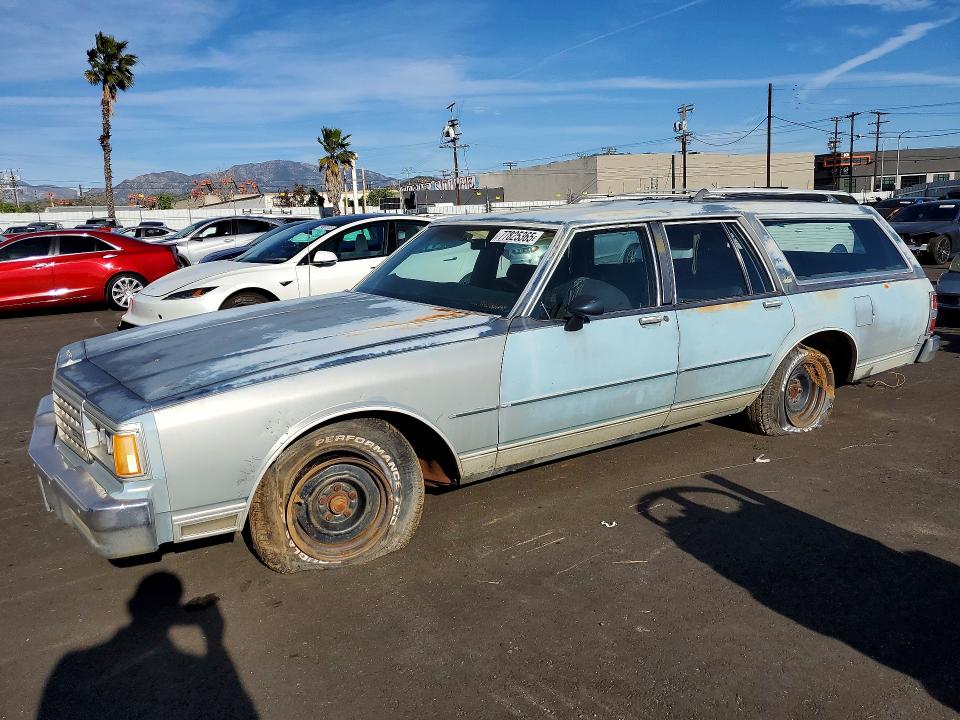 77825365 :رقم المزاد ، 1G1BN35HXFX113618 vin ، 1985 Chevrolet Caprice مزاد بيع
