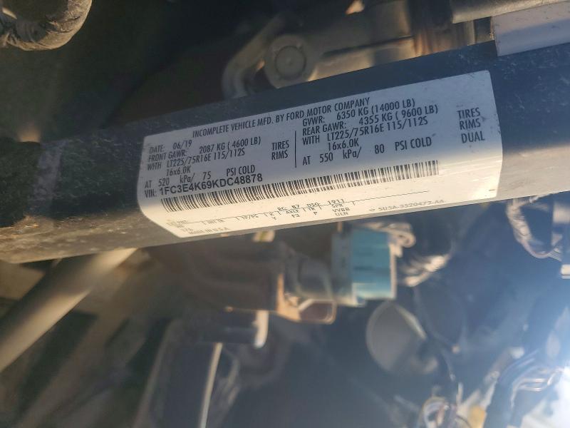 74631535 :رقم المزاد ، 1FC3E4K69KDC48878 vin ، 2019 Ford Econoline مزاد بيع