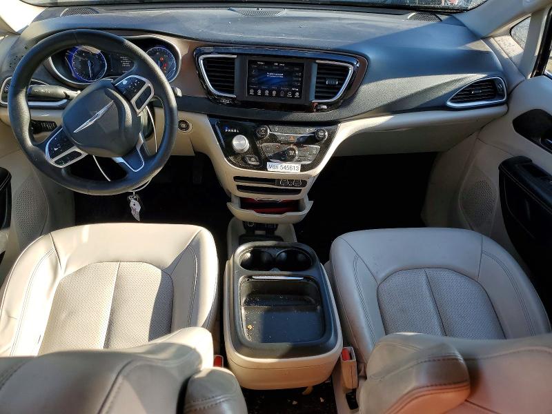 77142005 :رقم المزاد ، 2C4RC1DG6MR545613 vin ، 2021 Chrysler Voyager مزاد بيع