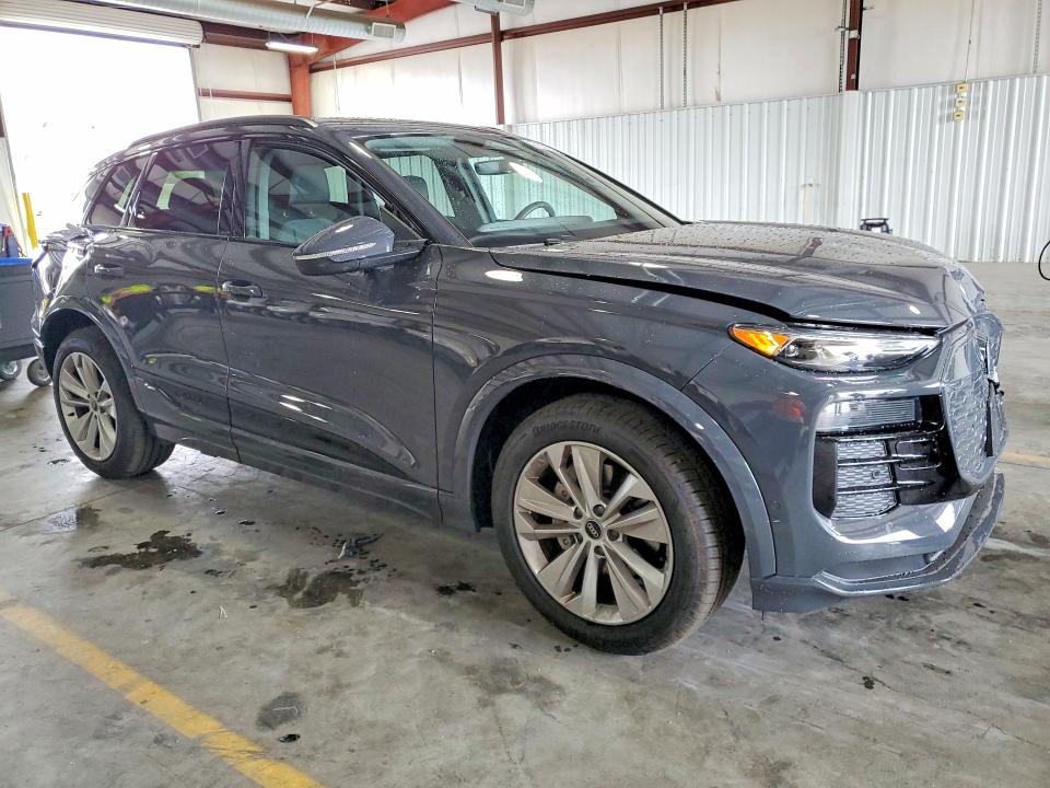 Продажа на аукционе авто 2025 Audi Q6 E-tron, vin: WA112BGF3SA025213, номер лота: 77137835