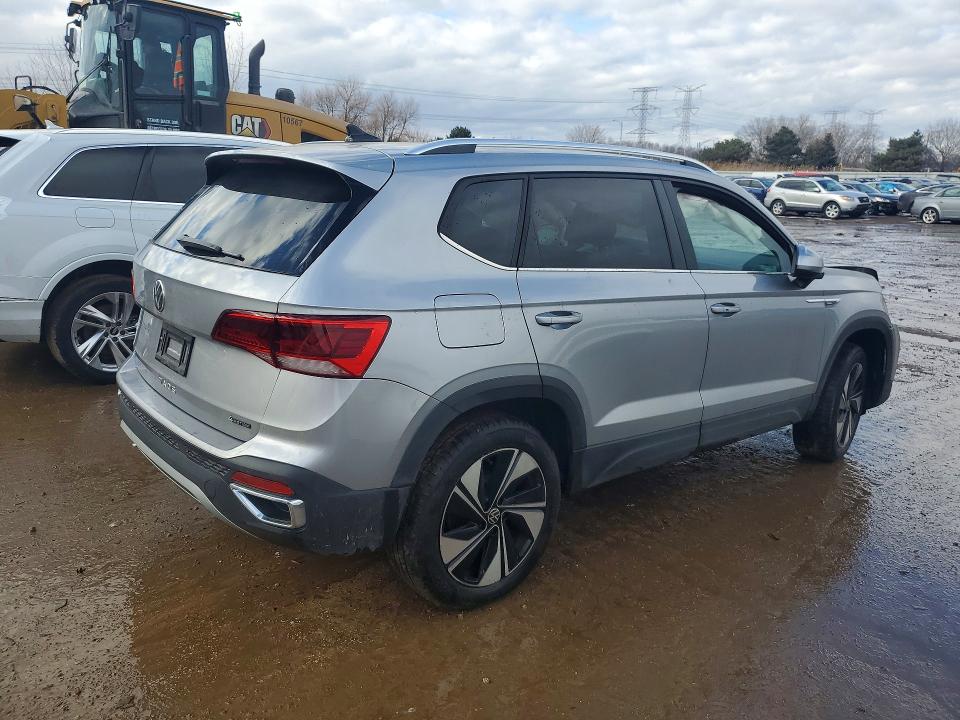 Продажа на аукционе авто 2024 Volkswagen Taos, vin: 3VVVX7B23RM053246, номер лота: 75761865