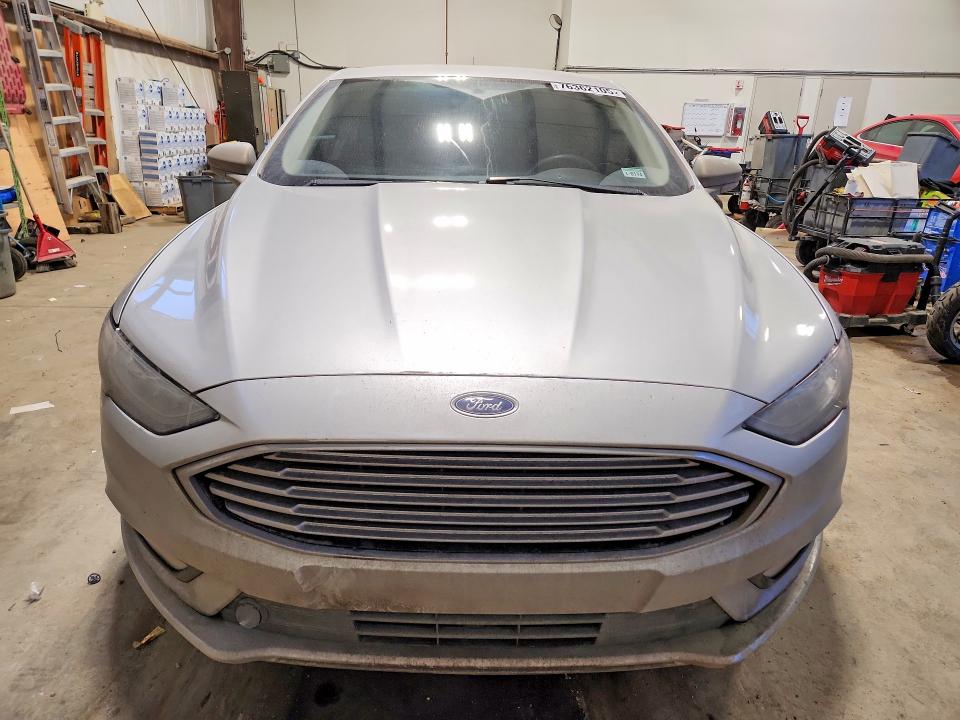 Продажа на аукционе авто 2017 Ford Fusion, vin: 3FA6P0H97HR160547, номер лота: 76362105