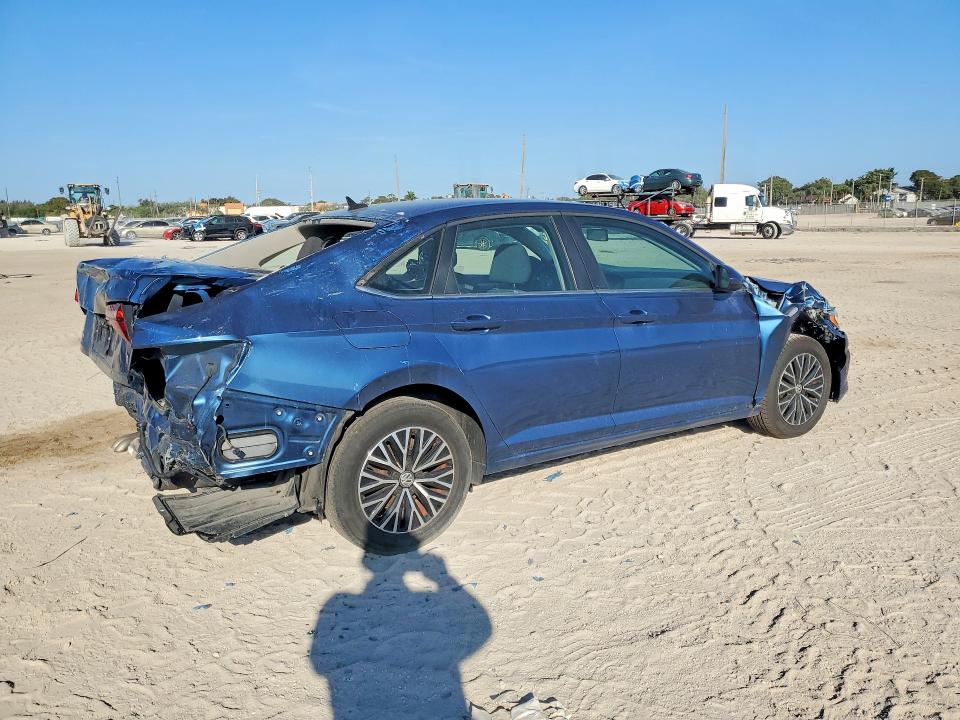 2021 Volkswagen Jetta მანქანა იყიდება აუქციონზე, vin: 3VWC57BU6MM012824, აუქციონის ნომერი: 78371165