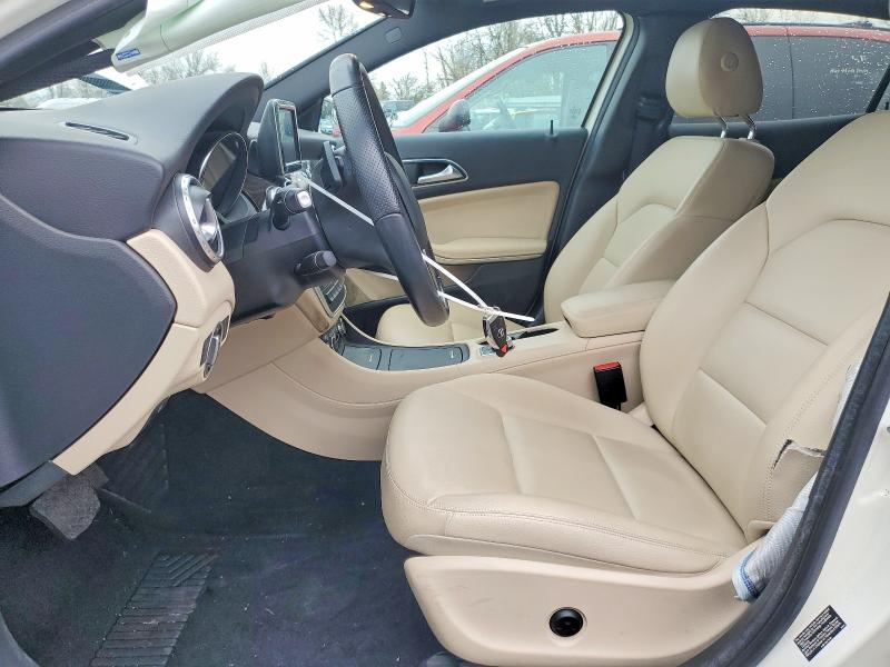 Продаж на аукціоні авто 2015 Mercedes-benz Gla, vin: WDCTG4GB0FJ040261, номер лоту: 75350875