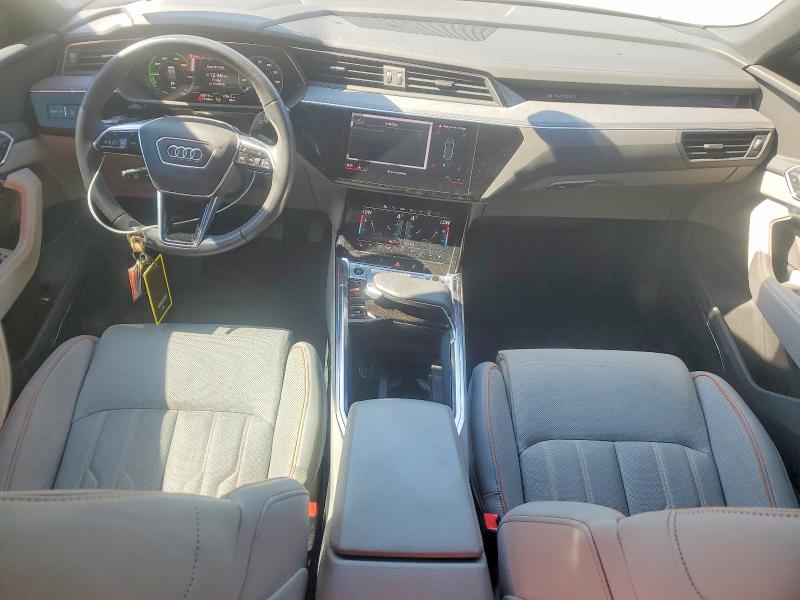 Продаж на аукціоні авто 2024 Audi Q8 E-tron, vin: WA16AAGE5RB017919, номер лоту: 77215505