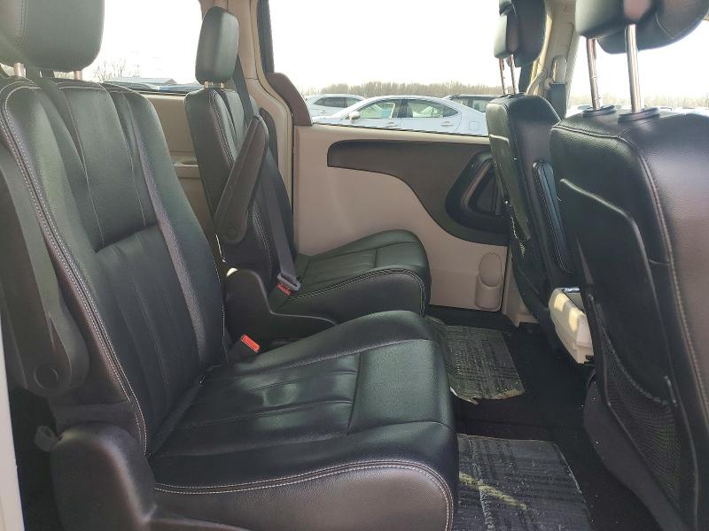79195425 :رقم المزاد ، 2C4RC1BG5GR280609 vin ، 2016 Chrysler Town & Country مزاد بيع
